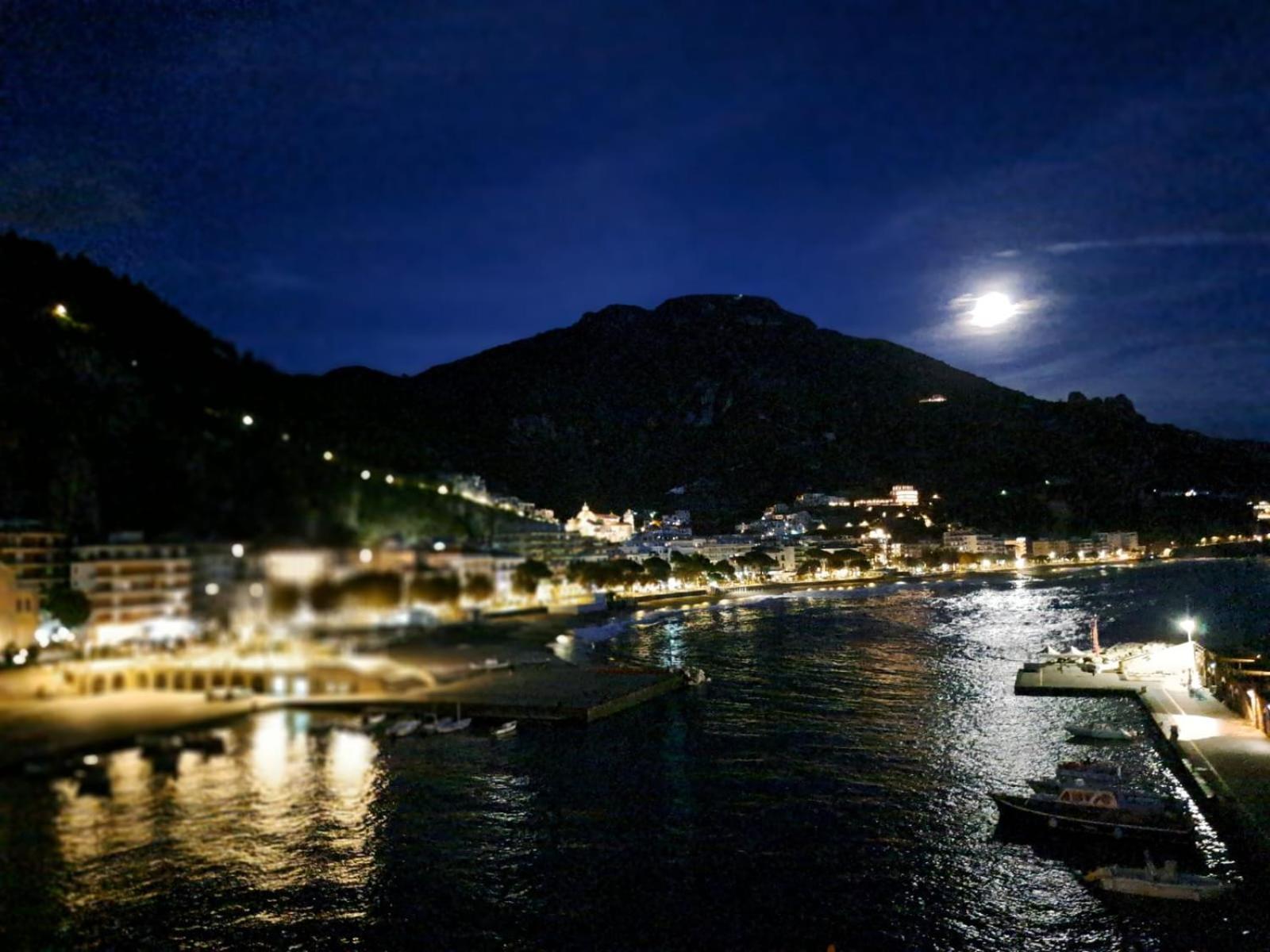 Villa Girasole Luxury Amalfi Coast Minori Pokoj fotografie